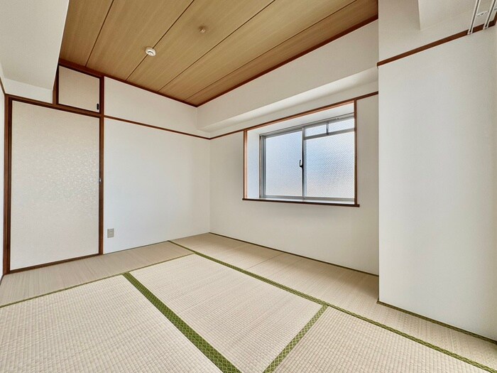 物件内観写真16　(居室)