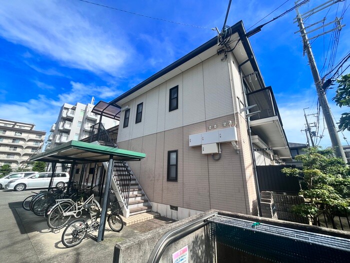 物件外観写真2　(外観写真)