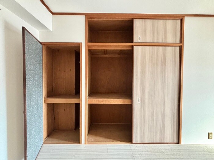 物件内観写真16　(収納)