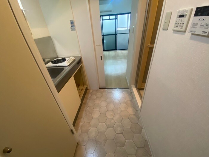 物件内観写真20　(廊下)