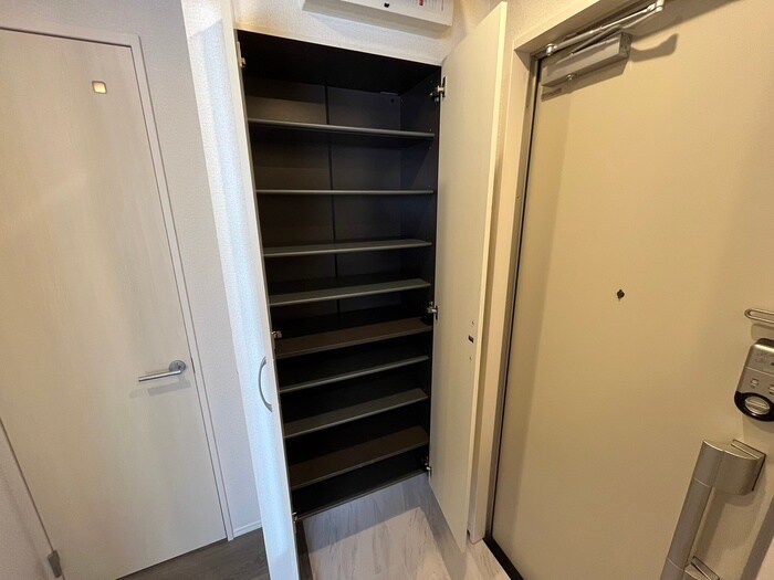 物件内観写真17　(靴箱)