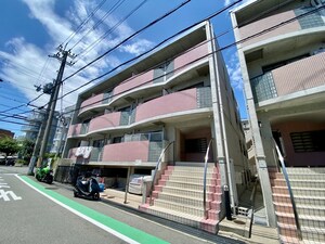 メゾンジュリアナ　モンド外観写真