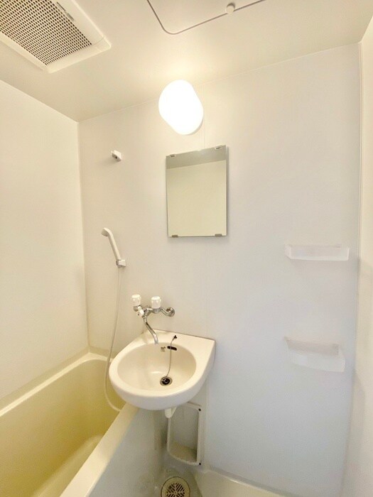 物件内観写真11　(洗面)