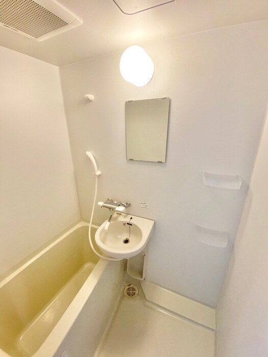 物件内観写真13　(バス／シャワールーム等)