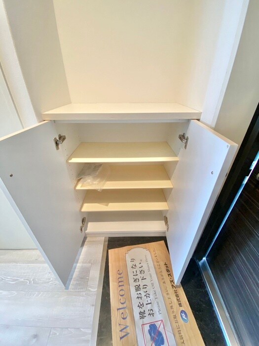 物件内観写真19　(靴箱)