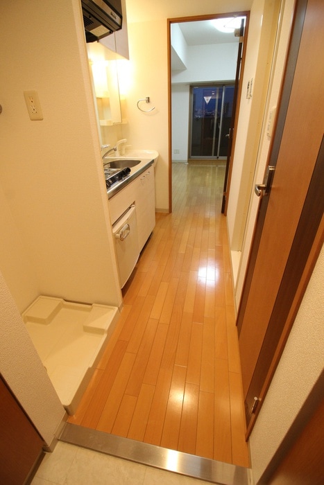 物件内観写真17　(廊下)