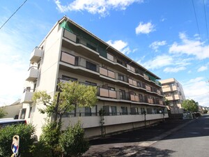 アルバラ－ドＭ1外観写真