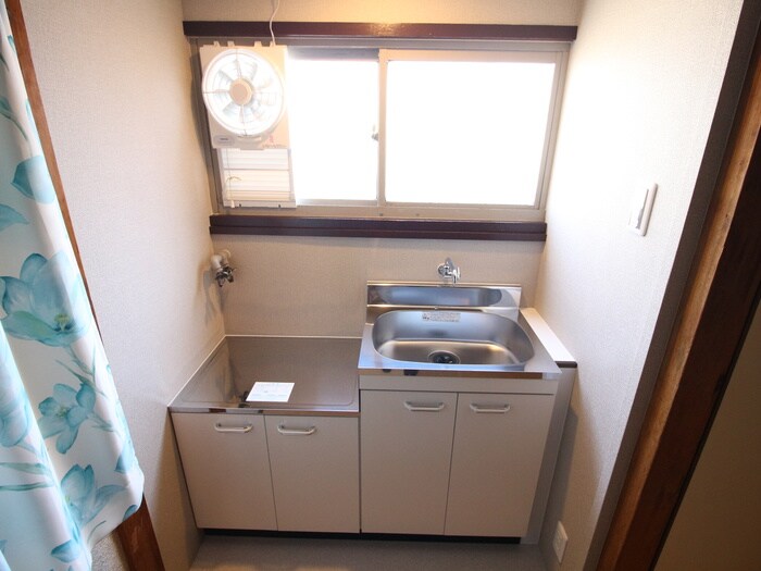 物件内観写真8　(キッチン)