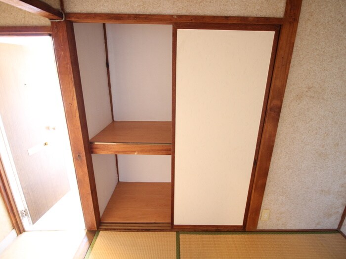 物件内観写真10　(収納)