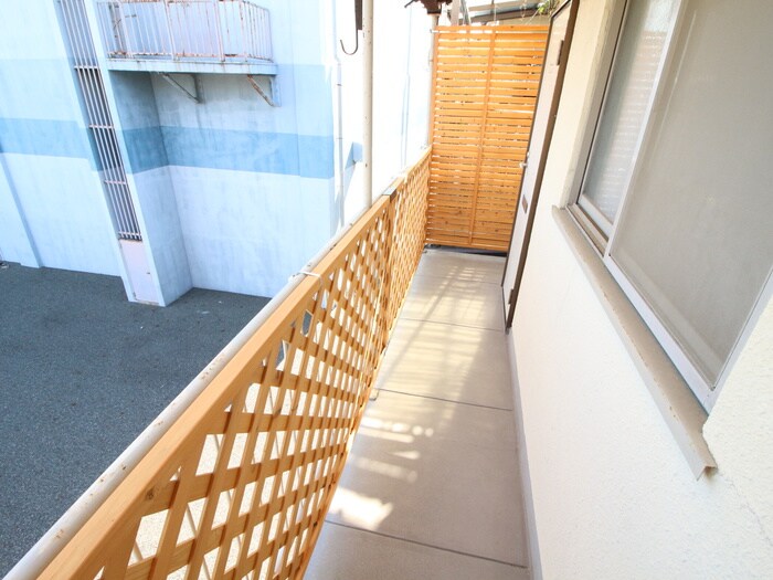 物件内観写真12　(廊下)