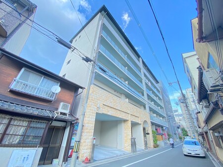 プルミエール朱雀外観写真
