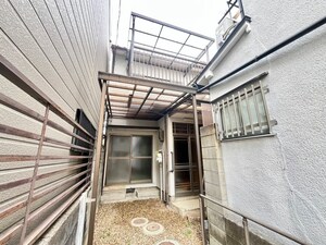 梅津堤上町貸家外観写真