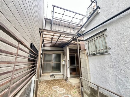 梅津堤上町貸家外観写真