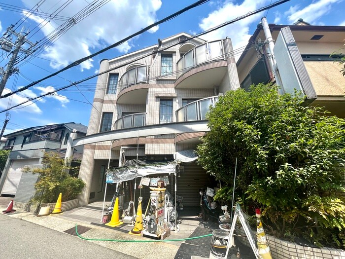 物件外観写真1　(外観写真)