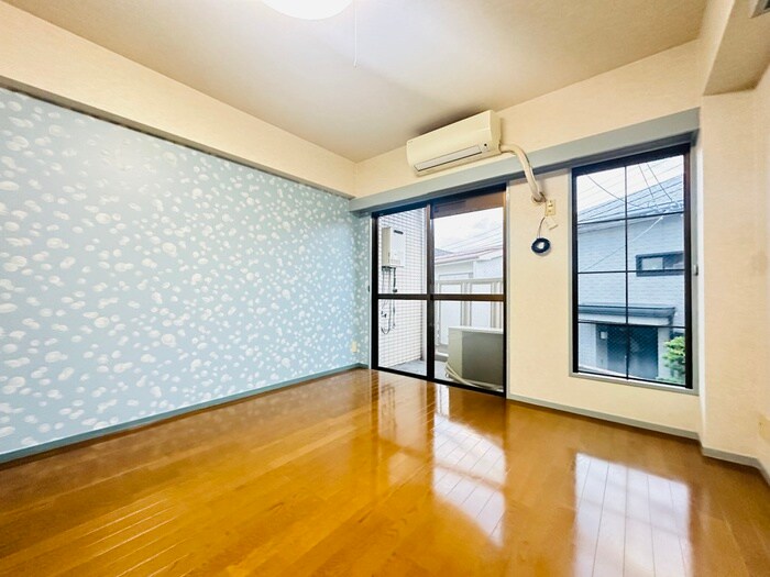 物件内観写真8　(居室)