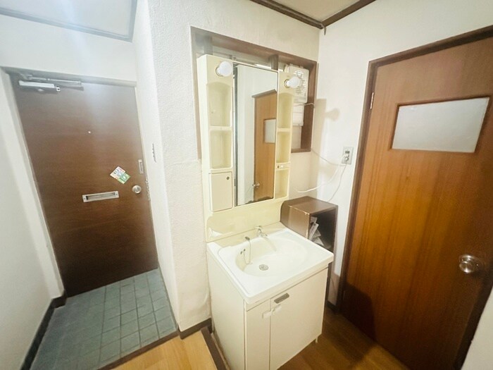 物件内観写真10　(洗面)