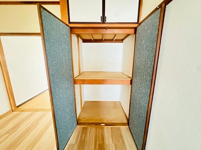 物件内観写真14　(収納)