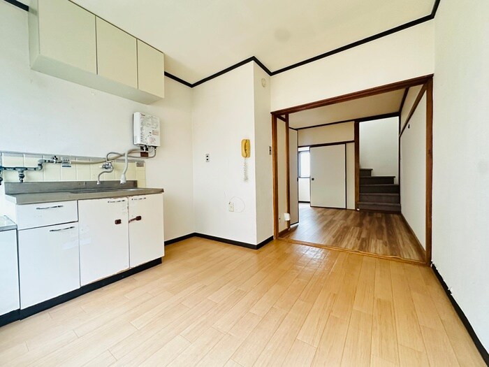 物件内観写真18　(居室)