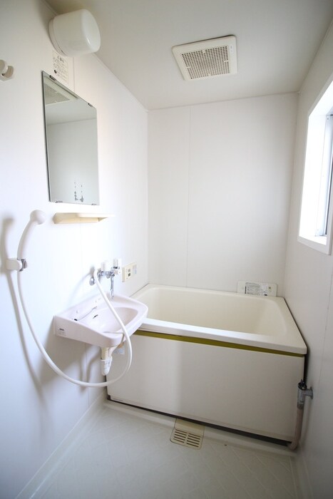 物件内観写真7　(バス／シャワールーム等)