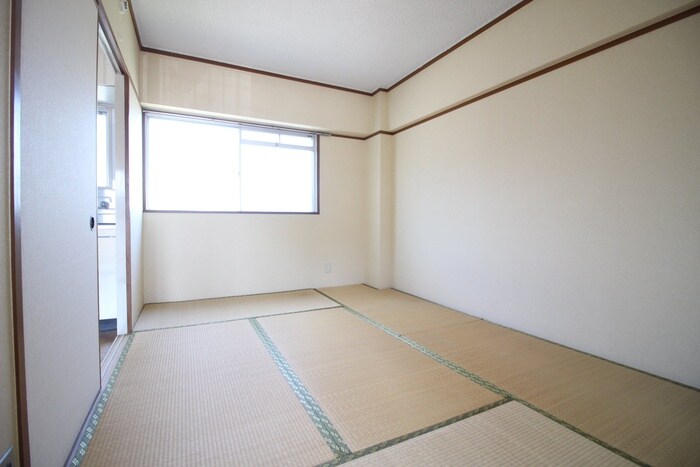 物件内観写真11　(居室)