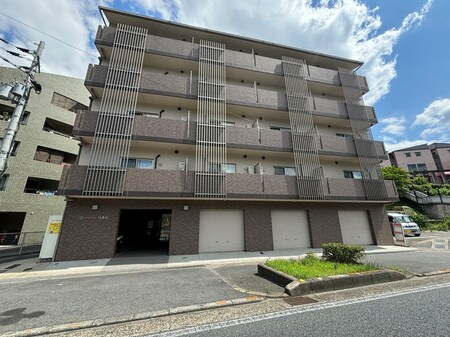 シャルレ１４番館外観写真