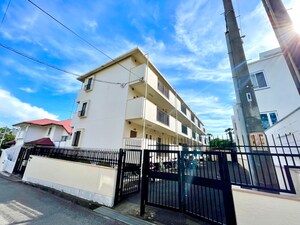 ドミトリ－ときわ外観写真