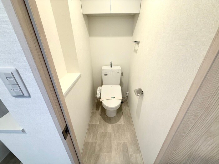 物件内観写真8　(トイレ)