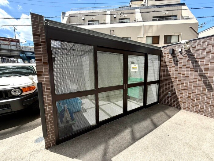 物件外観写真4　(建物設備)