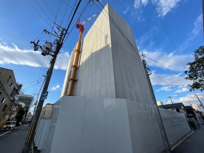 物件外観写真2　(建築中)