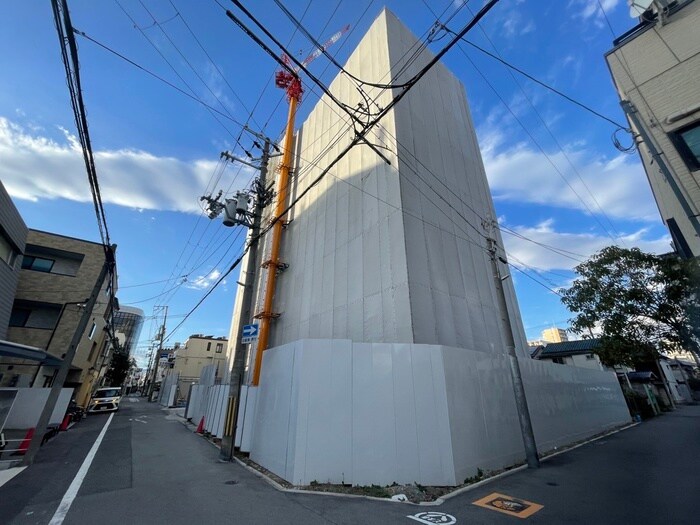 物件外観写真5　(建築中)