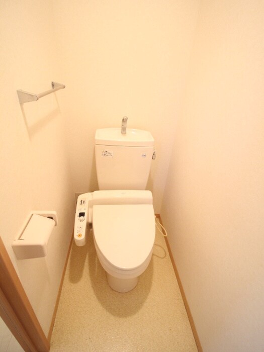 物件内観写真15　(トイレ)