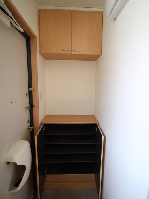 物件内観写真17　(靴箱)