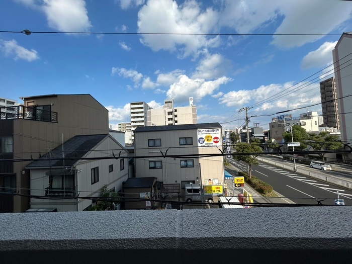 物件内観写真14　(玄関)