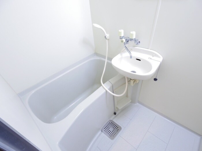 物件内観写真13　(バス／シャワールーム等)