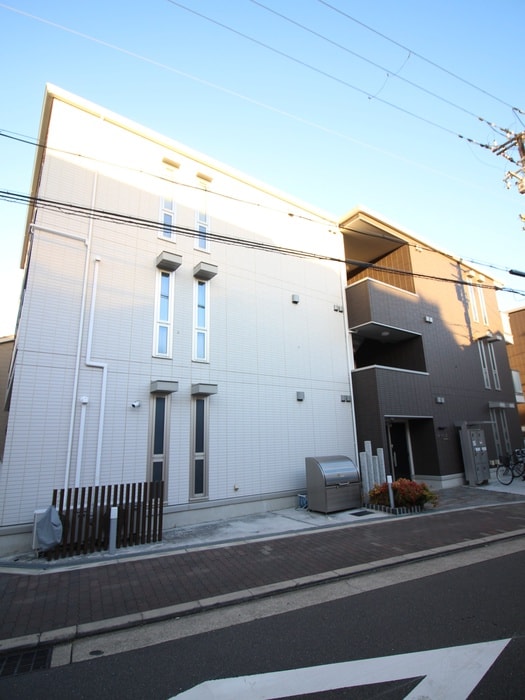 物件外観写真1　(外観写真)