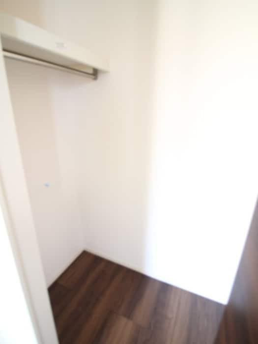 物件内観写真15　(収納)