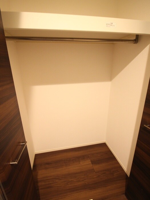 物件内観写真21　(収納)