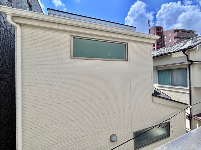 物件内観写真22　(室内からの展望)