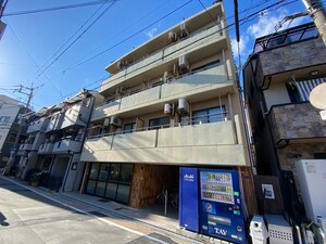 メゾンイストワ－ル外観写真