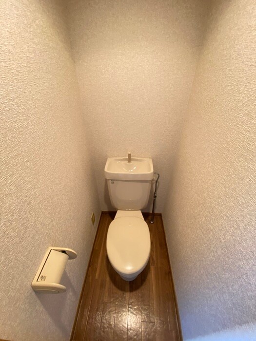 物件内観写真10　(トイレ)