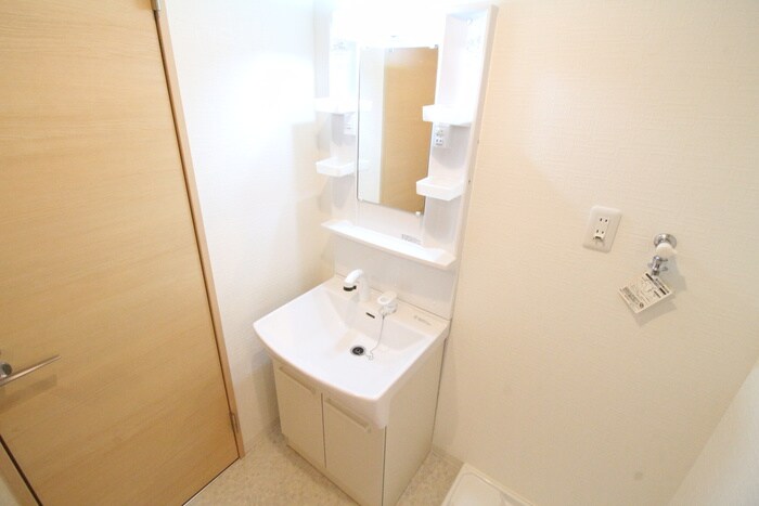 物件内観写真12　(洗面)