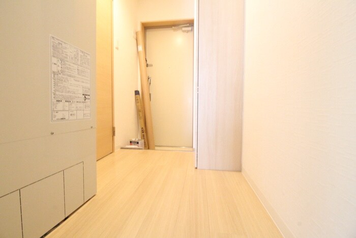 物件内観写真18　(廊下)