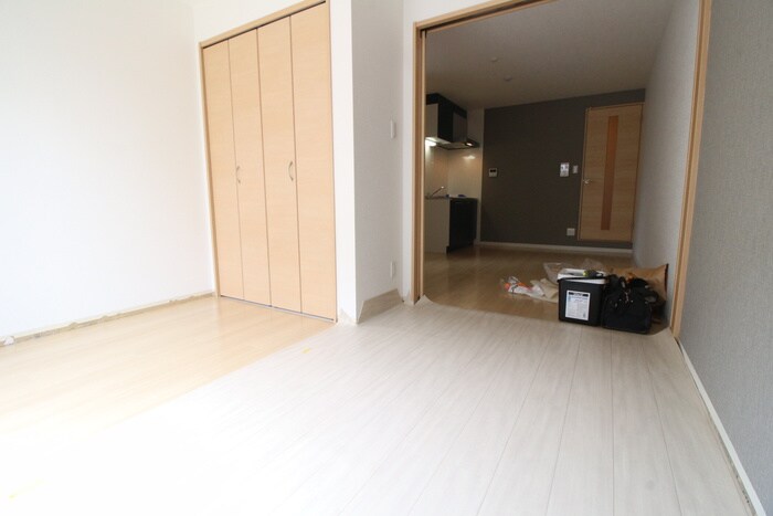 物件内観写真21　(居室)