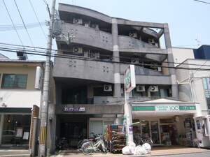 フレグランス東向日外観写真