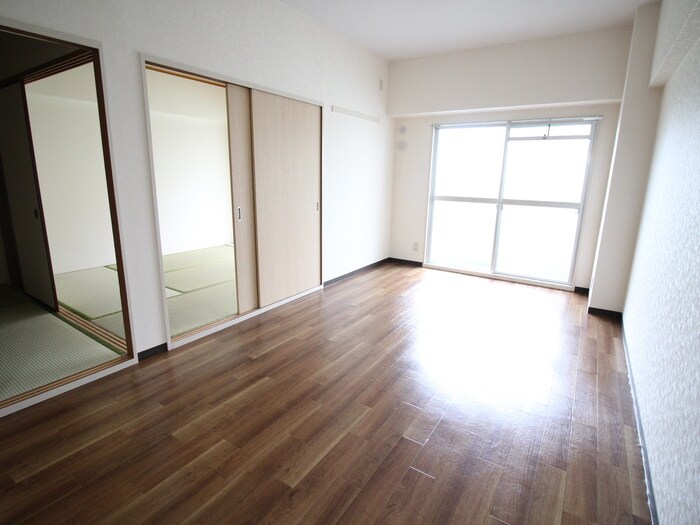 物件内観写真21　(居室)