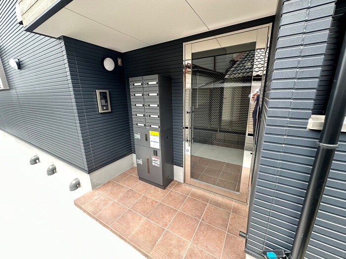 物件外観写真6　(建物設備)