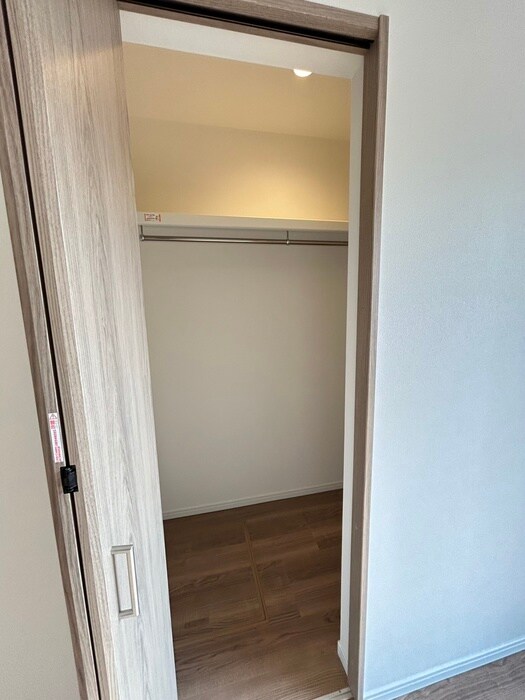 物件内観写真18　(収納)