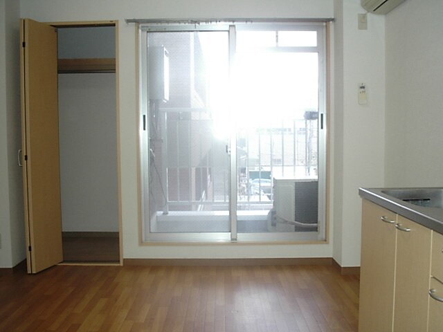 物件内観写真9　(内観写真)