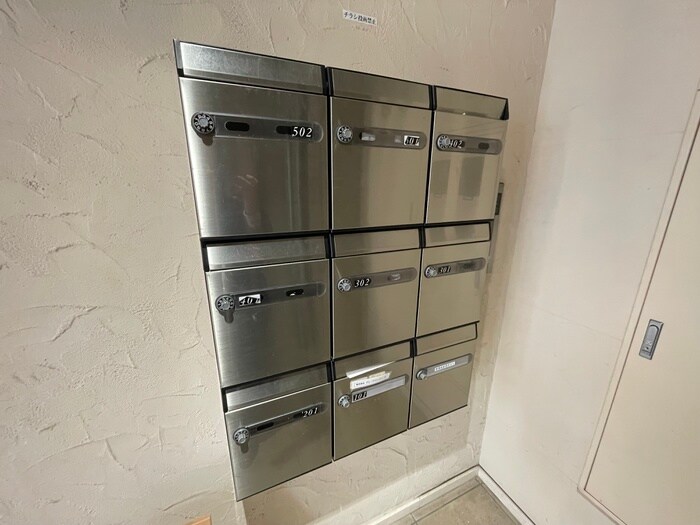 物件外観写真4　(建物設備)