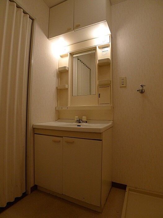 物件内観写真13　(洗面)